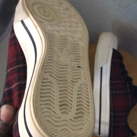 Plaid Sneakers with White Soles - Picture 6 of 7